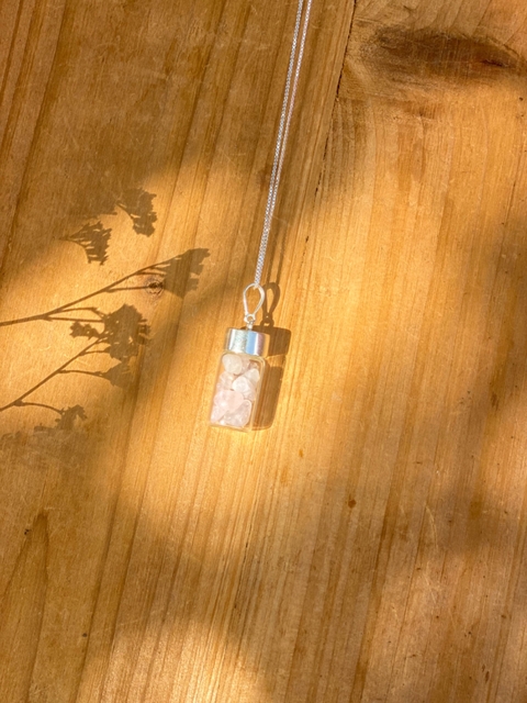 Pingente Garrafinha Quartzo Rosa