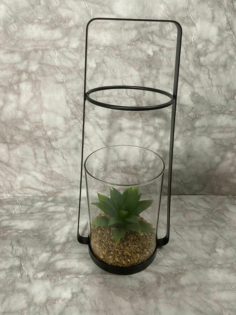 COLGANTE DE HIERRO/VIDRIO CON PLANTA ARTIFICIAL 36CM. COD: 3768.