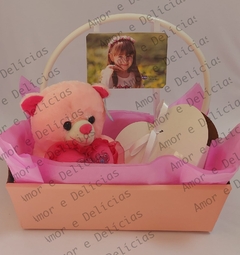 Cesta Rosa Parabéns Arco Foto - Amor e Delícias Cestas