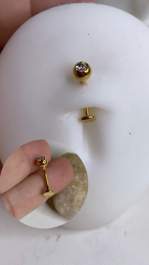 Piercing umbigo/ Titânio gold