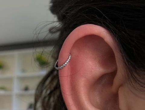 Piercing hélix/ Titânio natural/ 6mm/ 8mm - comprar online