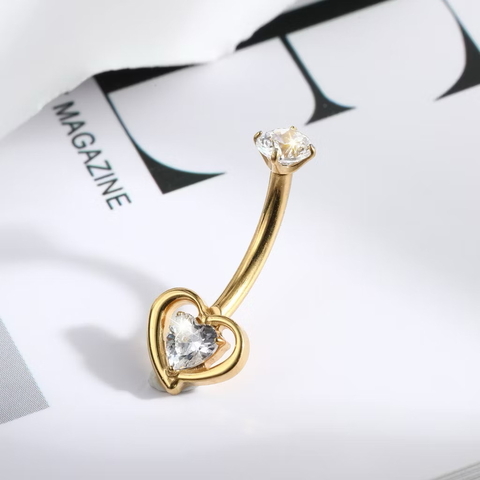 Titânio/ umbigo/ coração/ gold/ detalhe zircônia