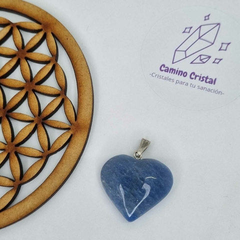 DIJE CORAZÓN DE CUARZO AZUL