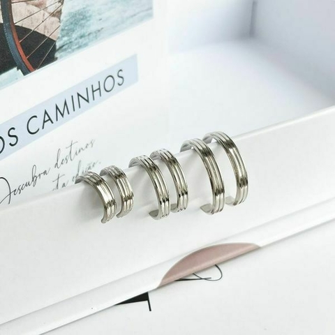 Trio de argolas no aço