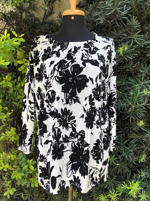 ZARA - BLUSA TRICOT FLORAL