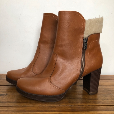 PICCADULLY - BOTA CARAMELO