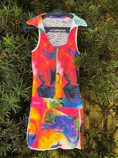 GAROTA FIT - VESTIDO ESTAMPADO - P