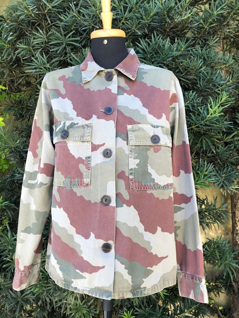 ZARA TRAFALUC - JAQUETA CAMUFLADA