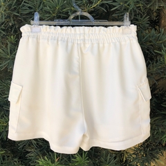 SIBERIAN - SHORT BRANCO na internet