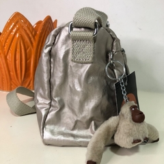 KIPLING - BOLSA METALIZADA - Maria Madame Desapegos - Multimarcas e Luxo!