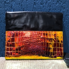 EMPORIO ARMANI - CLUTCH CROCCO LAMINAT - comprar online