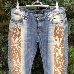 JOHN JOHN - CALÇA JEANS TEXTURA - 42 - Maria Madame Desapegos - Multimarcas e Luxo!