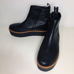 FIEVER - BOTA PRETA PLATAFORMA - Maria Madame Desapegos - Multimarcas e Luxo!