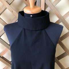 MAIS UM - BLUSA PRETA GOLA ALTA - M - comprar online