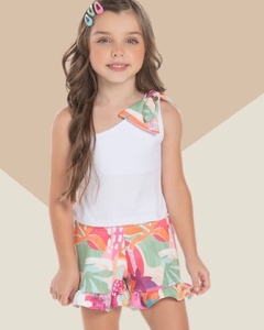 Conjunto short com babados e tope na manga