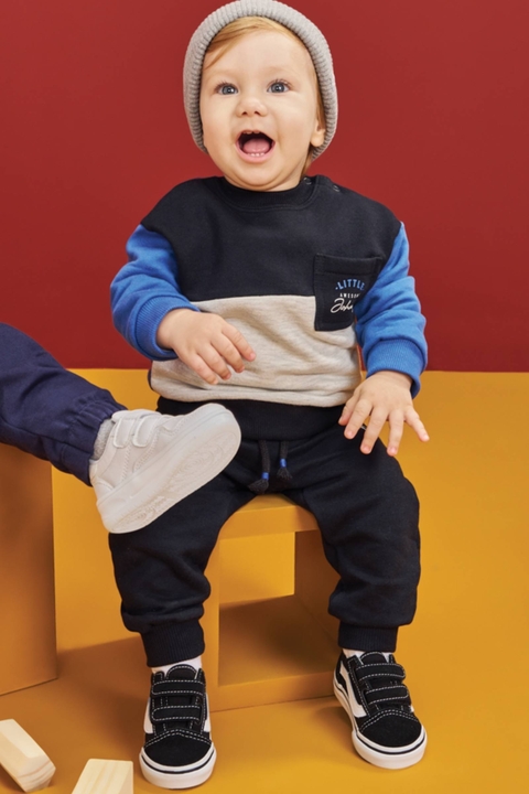 Conjunto de Blusão e Calça Jogger em Moletom com Pelúcia