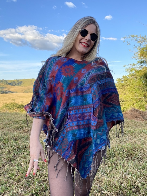 Poncho étnico