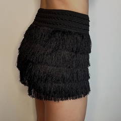 SHORTS FRANJAS PRETO na internet