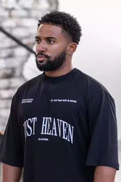OVERSIZED JUST HEAVEN GOD IS GOOD PRETA na internet