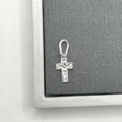 Pingente Crucifixo Com Jesus 1,1cm na internet