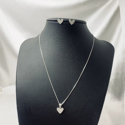 Conjunto coração cravejado