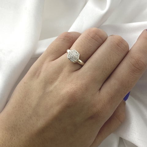 Anel Feminino Formato Losango Com Zircônia