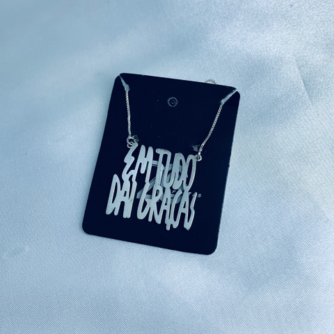 Corrente em tudo dai graças