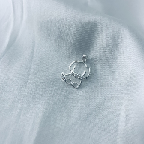 Pingente cachorro com zircônia