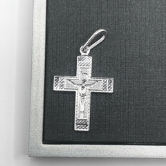 Pingente Cruz Com Cruz Detalhada Dentro E Corpo de Cristo 2,9cm na internet