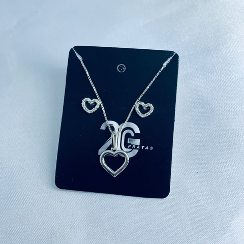 Conjunto coração vazado