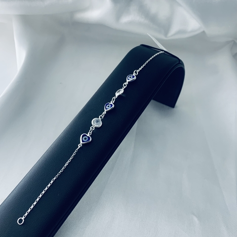 Pulseira olho grego em formato de coração e zircônia