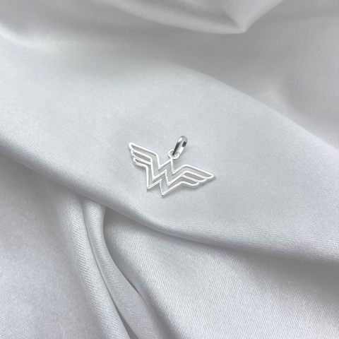 PINGENTE MULHER MARAVILHA