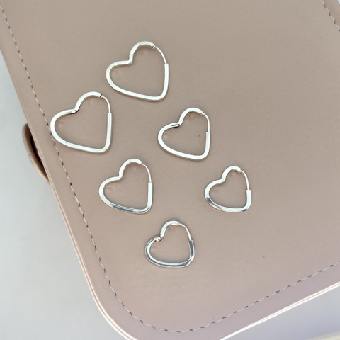 Trio de brincos argola coração g