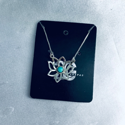 Colar flor de lótus