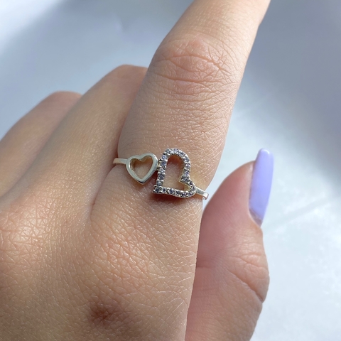 Anel coração cravejado