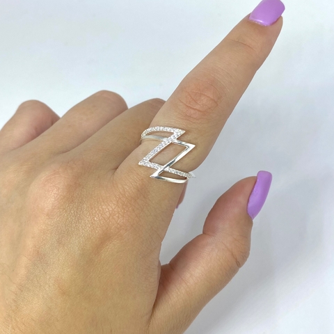 Anel forma z liso e cravejado