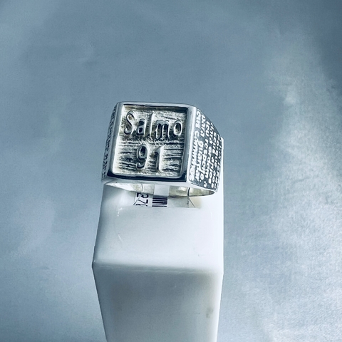 Anel masculino salmo 91 fundo trabalhado