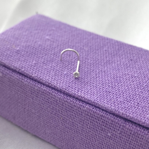 PIERCING DE NARIZ PONTO DE LUZ