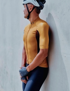 Imagen de JERSEY DE CICLISMO SAFETTI MODELO SURREALE