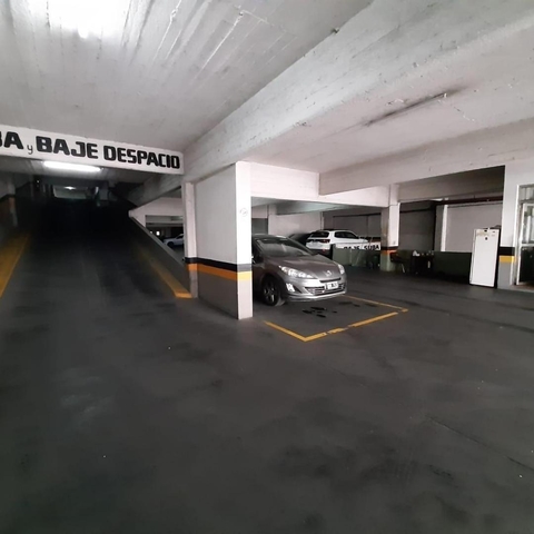 GRAN OPORTUNIDAD COCHERA DOBLE EN VILLA CRESPO