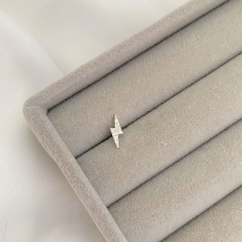 Piercing de Prata Raio Cravejado