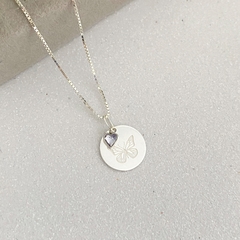 Colar de Prata Medalha Borboleta Zircônia Lilás - comprar online
