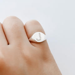 Anel de Prata Inicial Cravejada Mindinho Regulável - comprar online