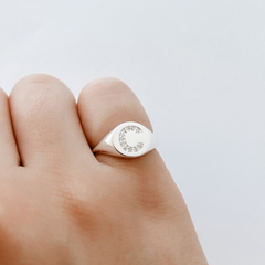 Anel de Prata Inicial Cravejada Mindinho Regulável