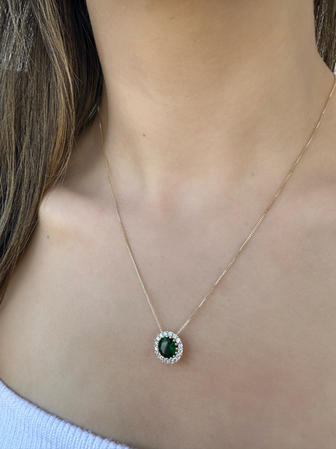 Colar Ponto de Luz Esmeralda Cravejado Cristal Dourado