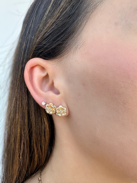 Brinco Flor P Camadas Dourado