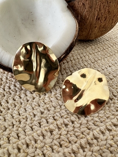 Brinco Oval Placa P Dourado na internet