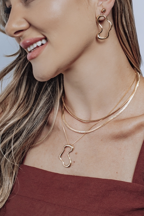 Colar Orgânico Vazado - comprar online