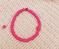 Pulseira de miçangas na internet