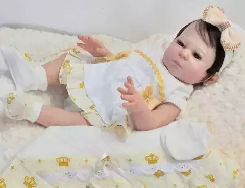 Bebê Reborn Realista Carmela Menina